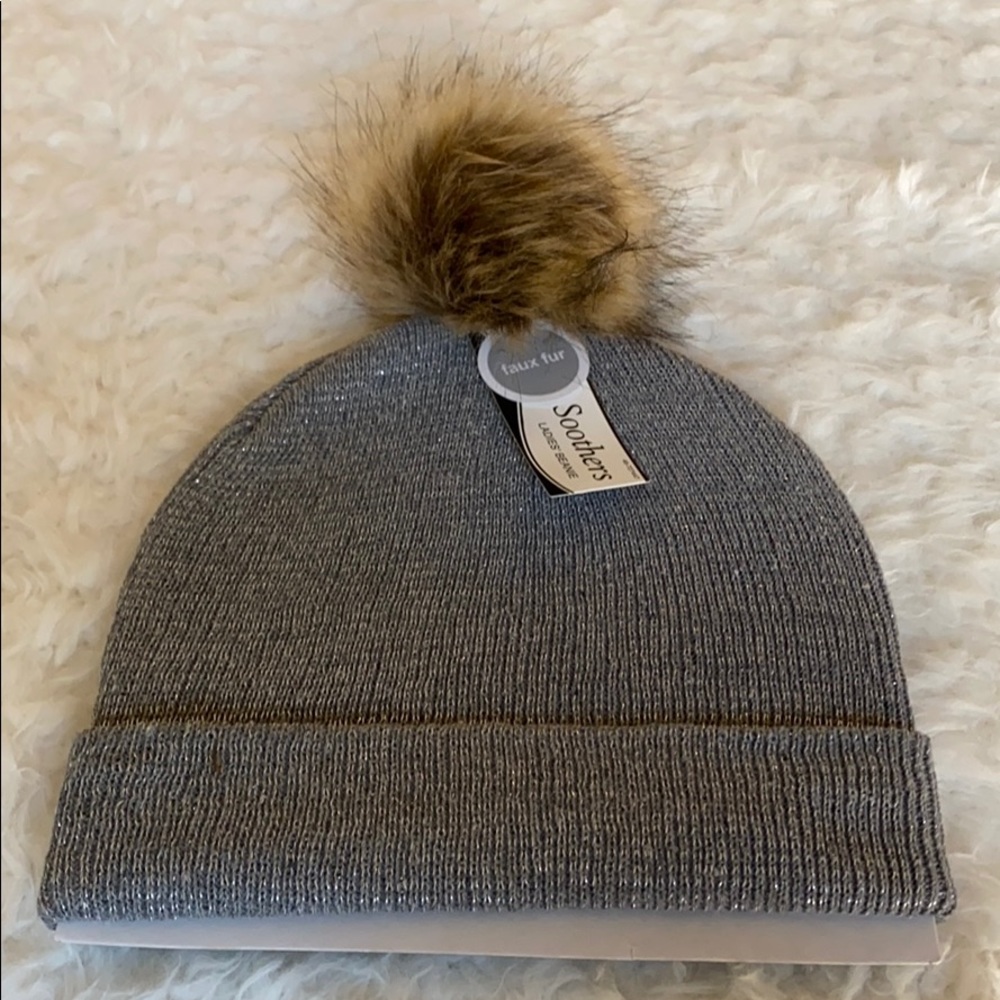 Silver beanie with faux fur ball NWT
